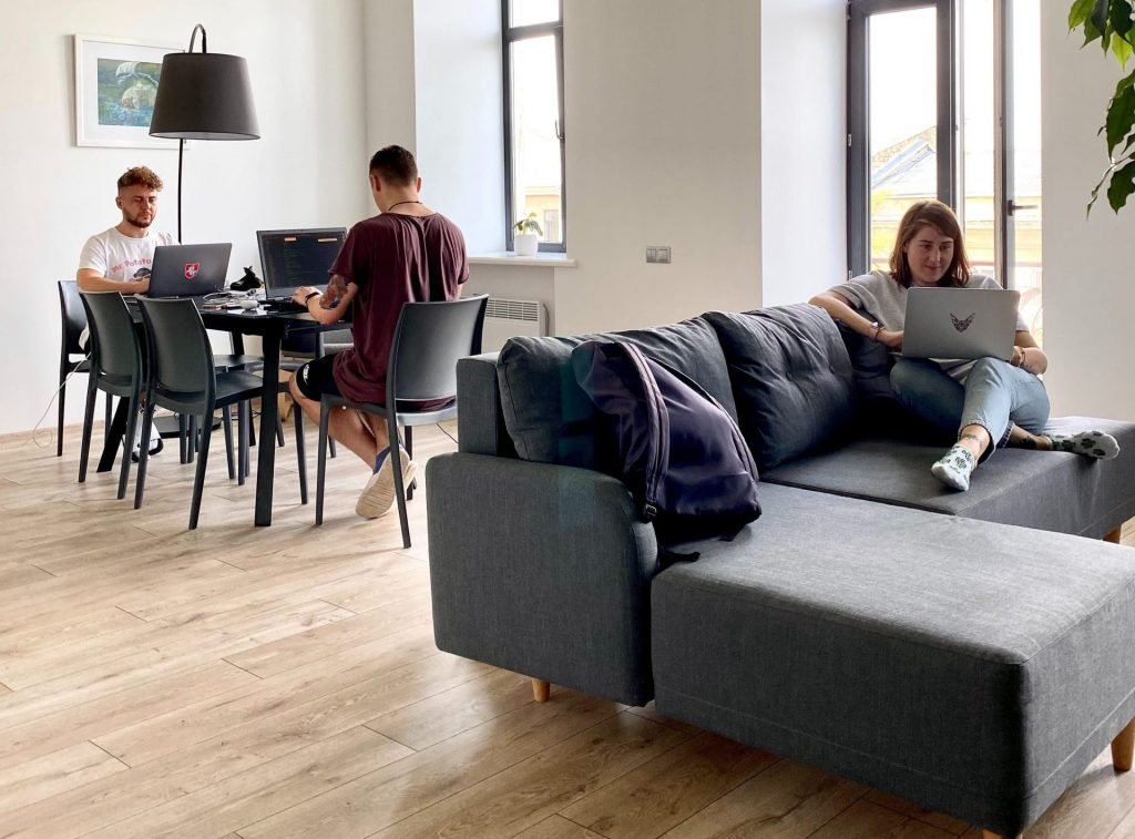 What is Freelancing: Is It the Right Career for You? 15 benefits of freelancing